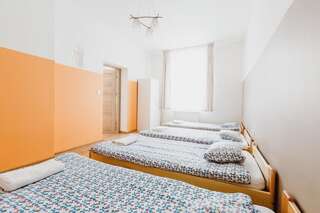 Хостелы Hostel Tara Краков Номер-студио (для 9 взрослых)-4