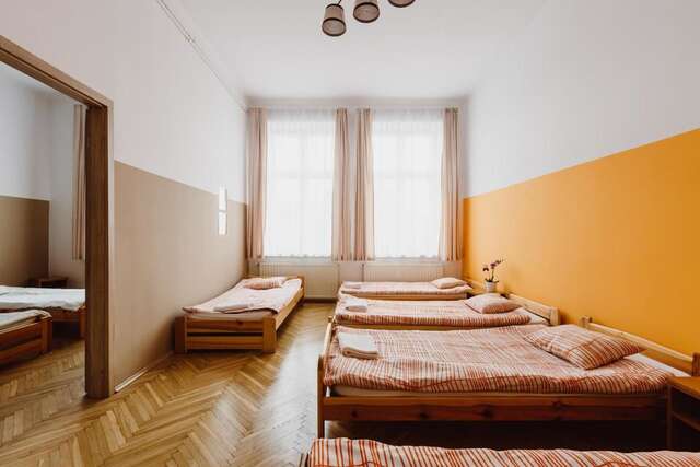 Хостелы Hostel Tara Краков-32